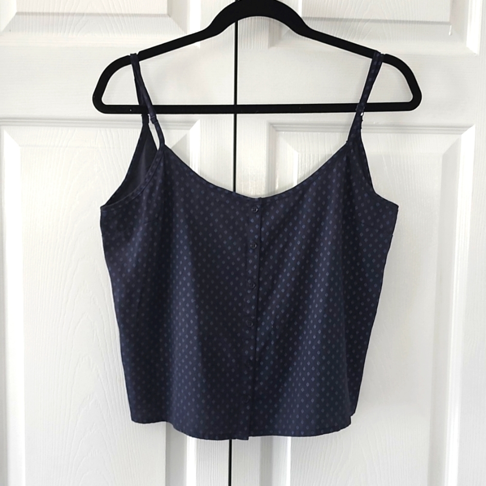 Obey Size M Crop Top